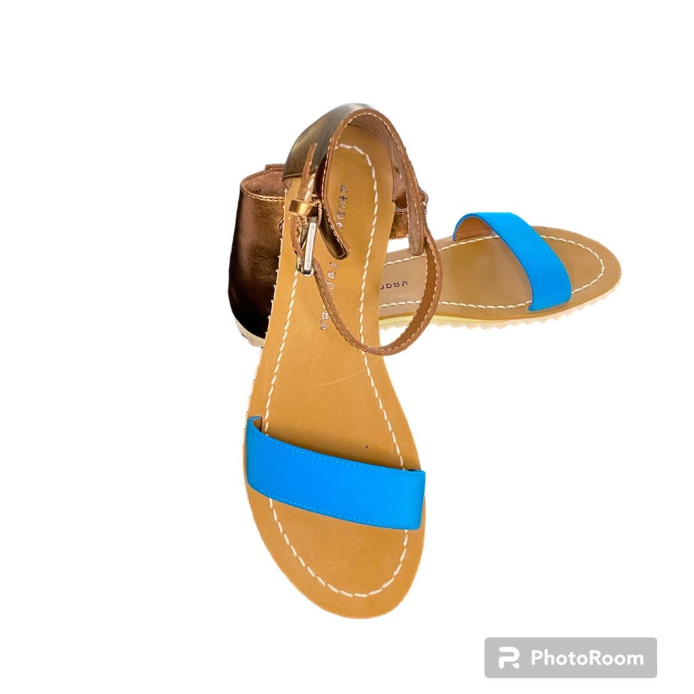 New! Chinese Laundry Laguna Sandals size 8